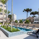 Roomo Curitiba One House Residencial
